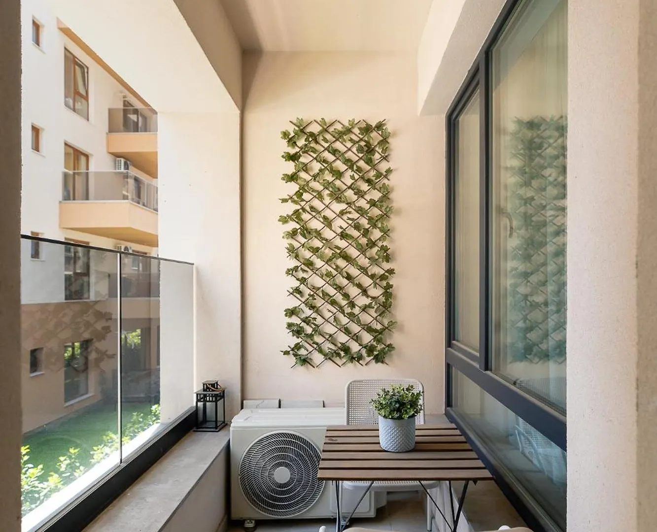 High-End 1Br In Pipera W Parking Apartment Bucharest