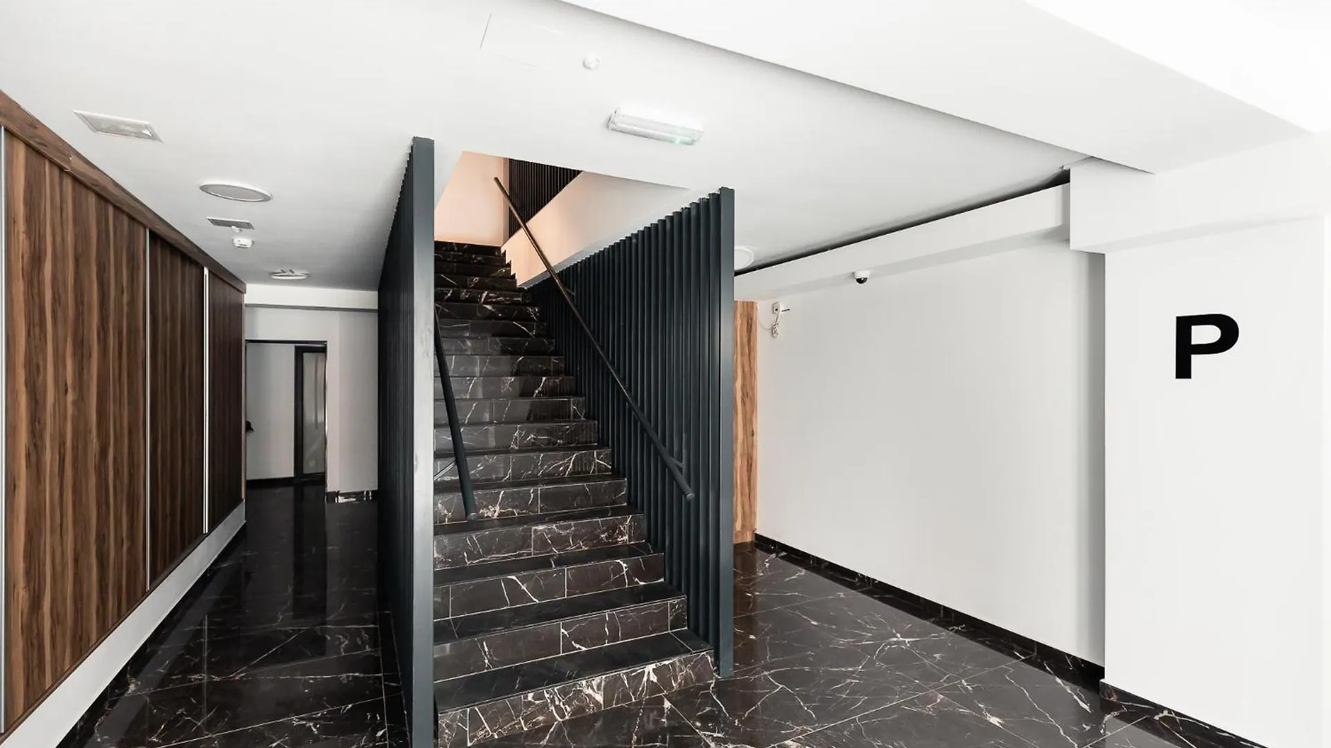 High-End 1Br In Pipera W Parking Apartman Bukarest 0*,